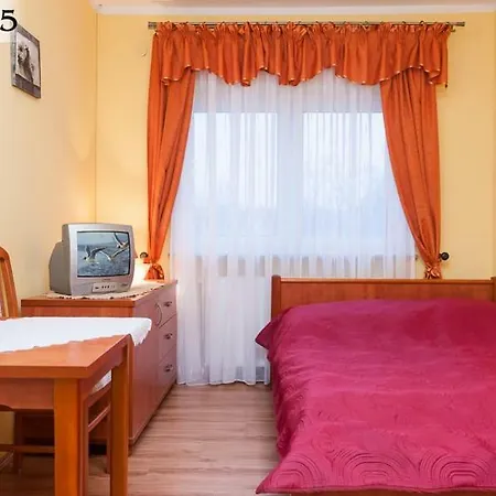 בית אירוח Krab 2 *