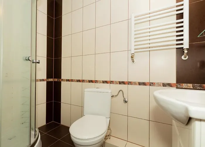 ホームステイ Krab 2 レバル